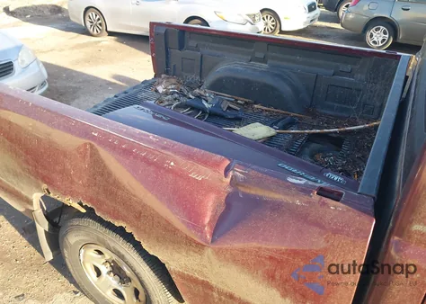 2003 Chevrolet Silverado 1500 Ls из США, поврежденный, VIN 2GCEC19T631288034